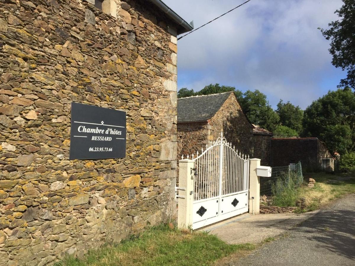 Chambre D'Hotes Bessiard Laparrouquial Exteriér fotografie